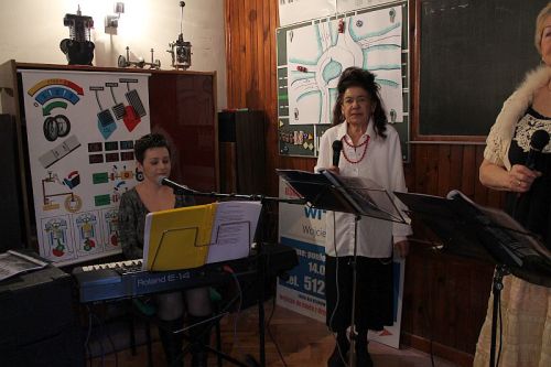 Trwa �adowanie zdj�cia...